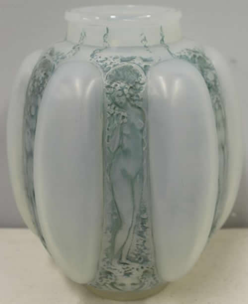 R. Lalique Six Figurines Et Masques Vase
