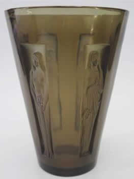 R. Lalique Six Figurines Vase