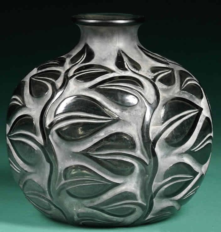 R. Lalique Sophora Vase