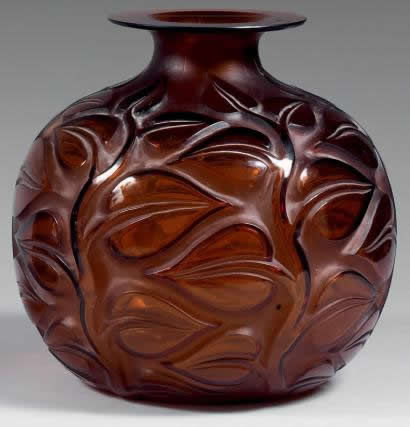 R. Lalique Sophora Vase