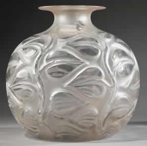 R. Lalique Sophora Vase