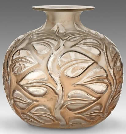 R. Lalique Sophora Vase