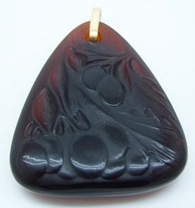 R. Lalique Sorbier Pendant