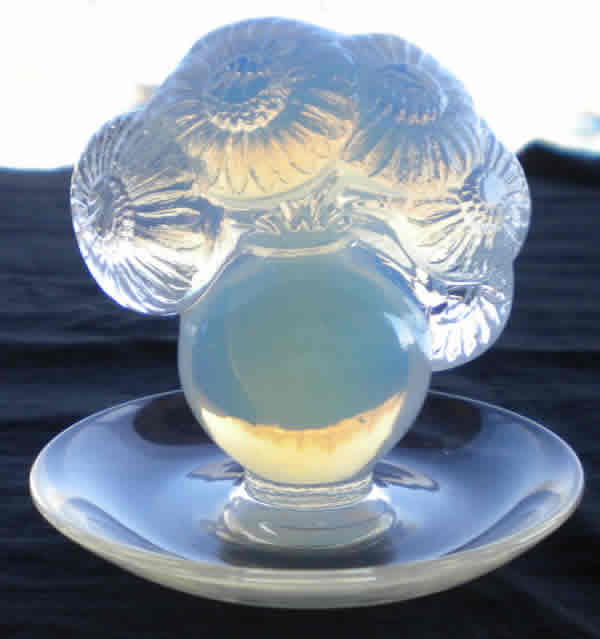 R. Lalique Soucis Cendrier