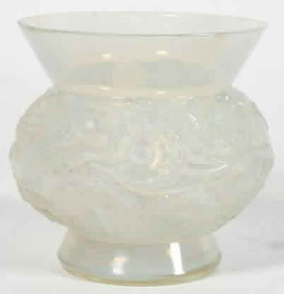 R. Lalique Soucis Vase