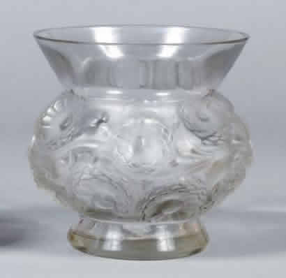 R. Lalique Soucis Vase