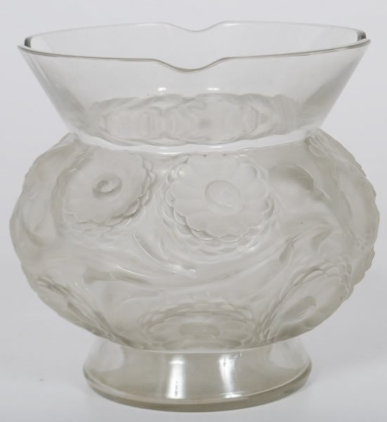 R. Lalique Soucis Vase