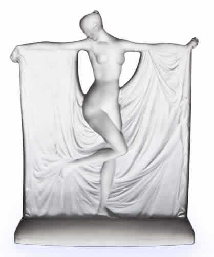 R. Lalique Suzanne Statue