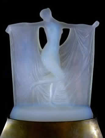 R. Lalique Suzanne Statue