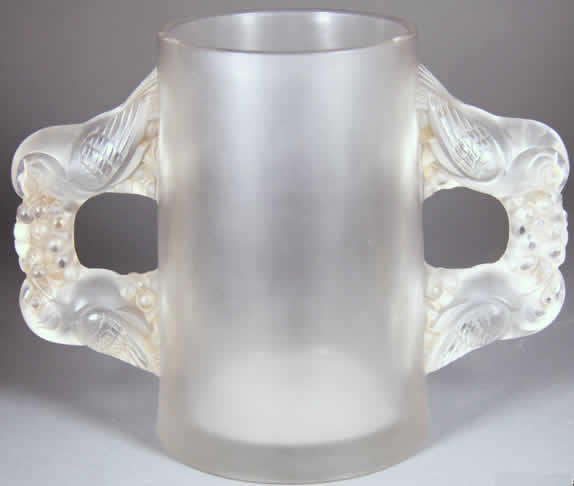 R. Lalique Sylvia Vase