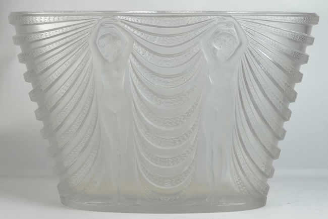 R. Lalique Terpsichore Vase