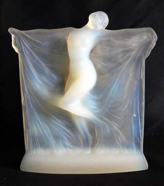 R. Lalique Thais Statue