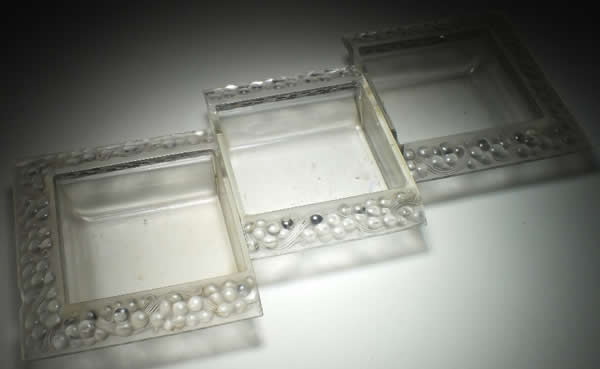 R. Lalique Thomery Table Centre