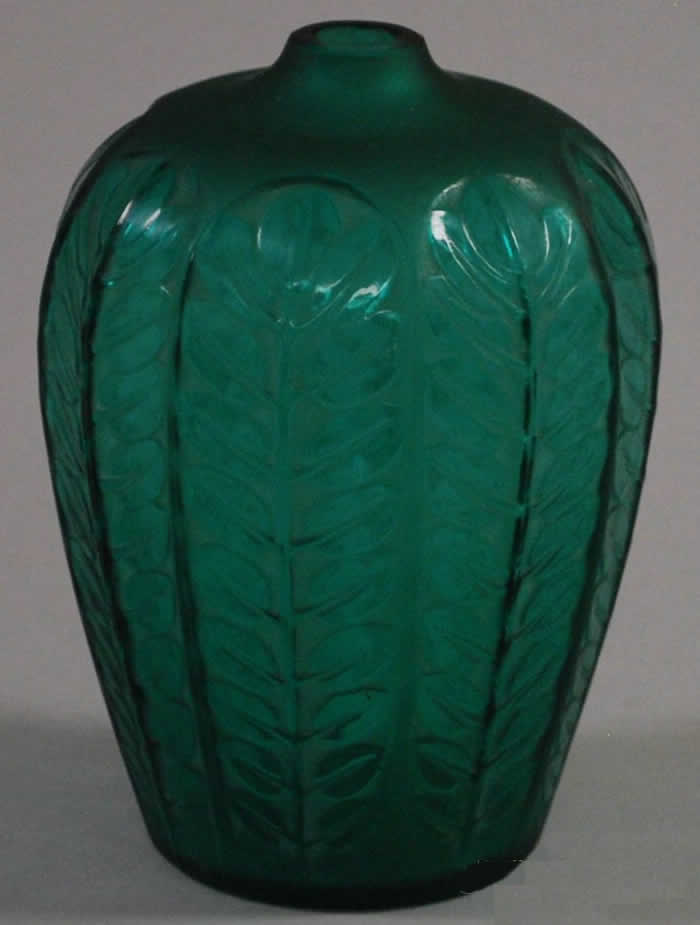 R. Lalique Tournai Vase