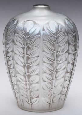 R. Lalique Tournai Vase