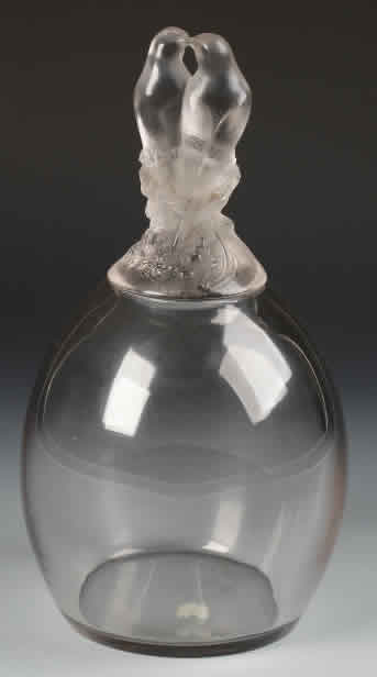 R. Lalique Tourterelles Vase