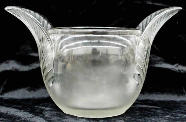 R. Lalique Tristan Vase