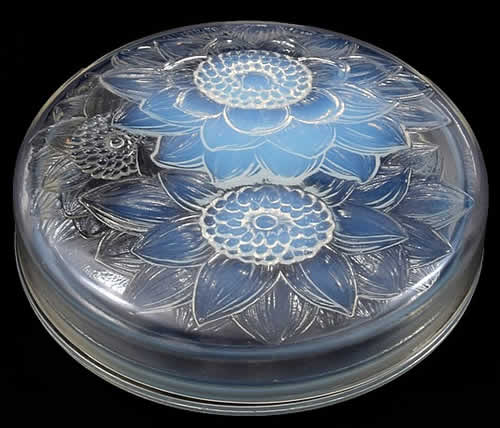 R. Lalique Trois Dahlias Box