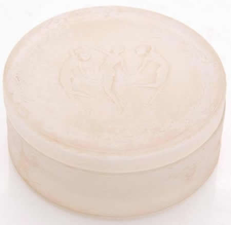 R. Lalique Trois Figurines Box