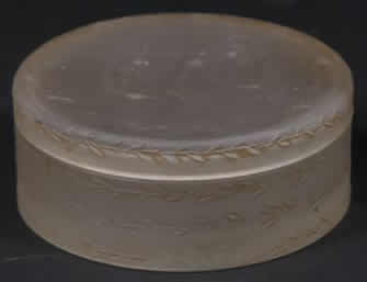 R. Lalique Trois Figurines Box