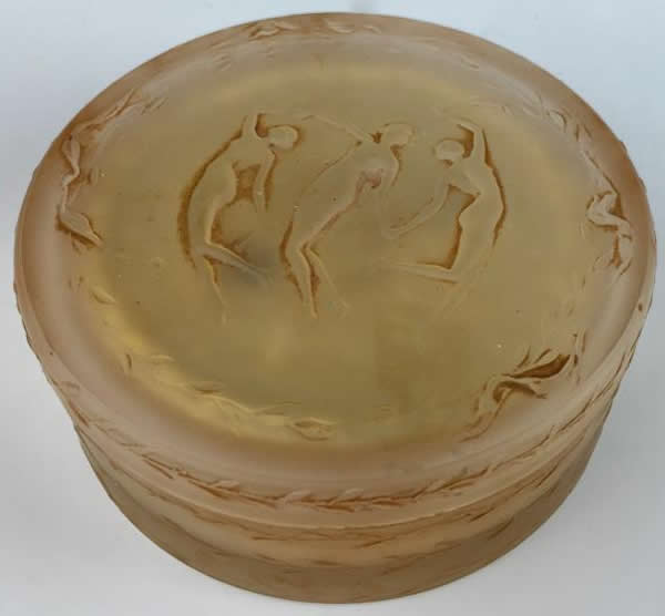 R. Lalique Trois Figurines Powder Box