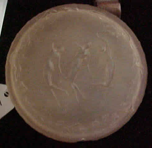 R. Lalique Trois Figurines Powder Box