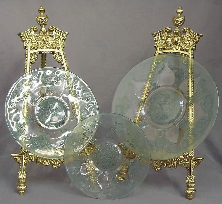 R. Lalique Vases Plate