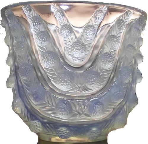 R. Lalique Vichy Vase