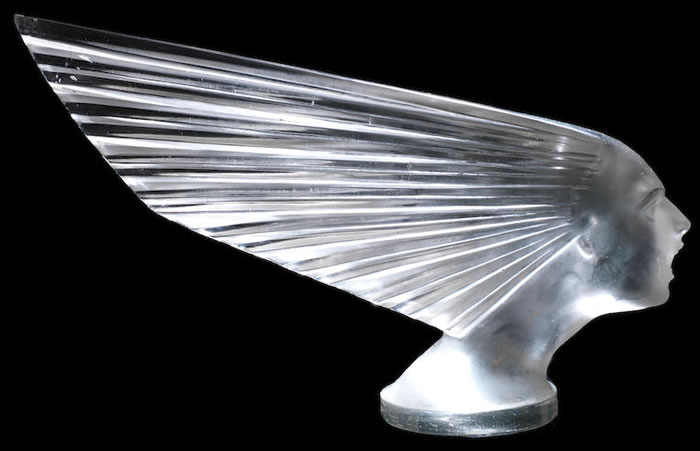 R. Lalique Victoire Hood Ornament