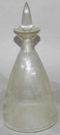 R. Lalique Vigne Strie Carafe