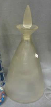 R. Lalique Vigne Strie Decanter