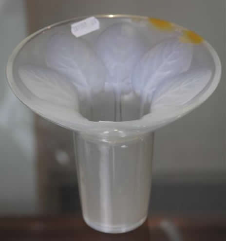 R. Lalique Violettes Vase