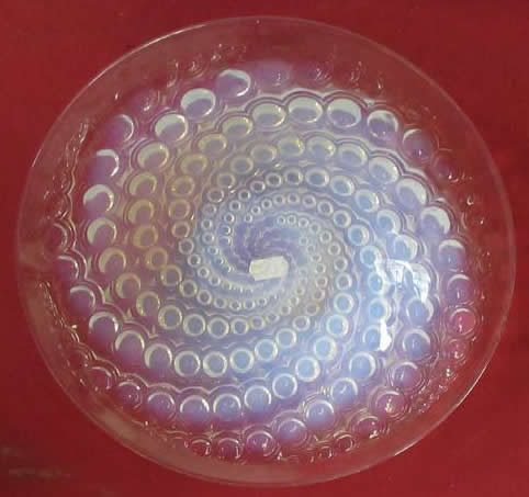 Rene Lalique Volutes Coupe Ouverte 