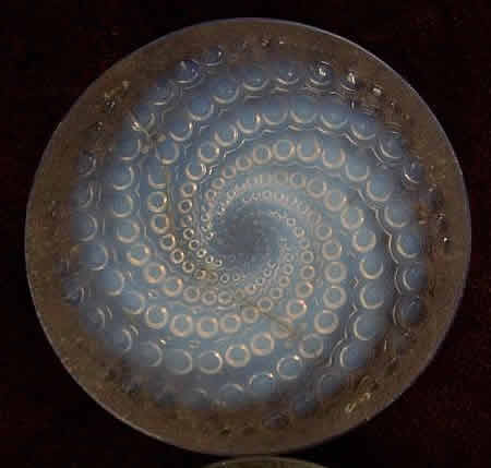 R. Lalique Volutes Plate