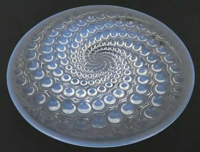 R. Lalique Volutes Plate