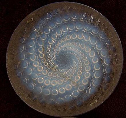 R. Lalique Volutes Plate