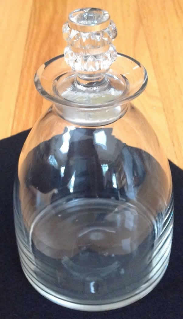 R. Lalique Vougeot Decanter