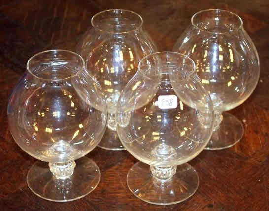 R. Lalique Vougeot-2 Glass