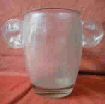 R. Lalique Yvelines Vase