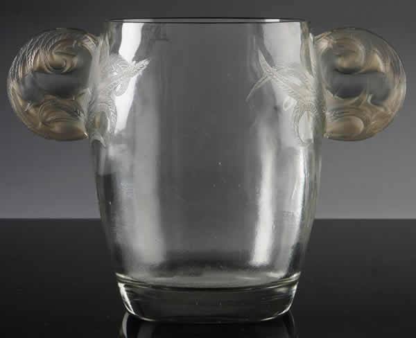 R. Lalique Yvelines Vase