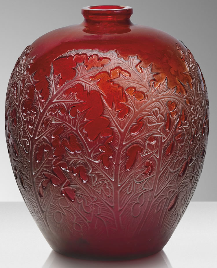 R. Lalique Acanthes Vase