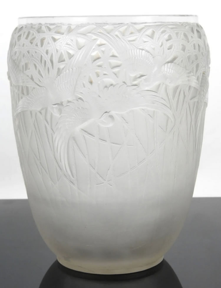 R. Lalique Aigrettes Vase