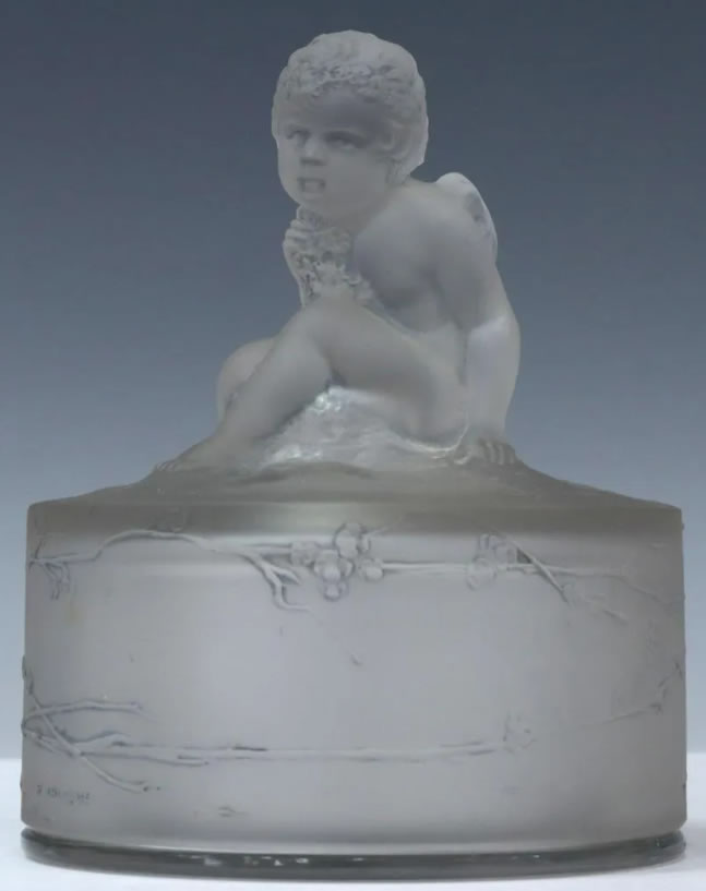 R. Lalique Amour Assis Box