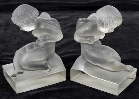 R. Lalique Amour Bookend
