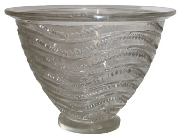 R. Lalique Annecy Vase