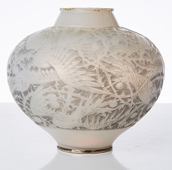 R. Lalique Aras Vase