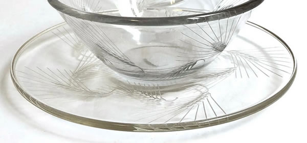 R. Lalique Arras Plate