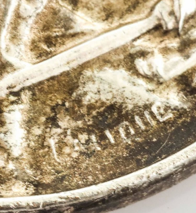 R. Lalique Aux Heros Morts Pour La Patris Medallion 3 of 3