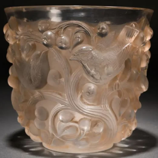 R. Lalique Avallon Vase