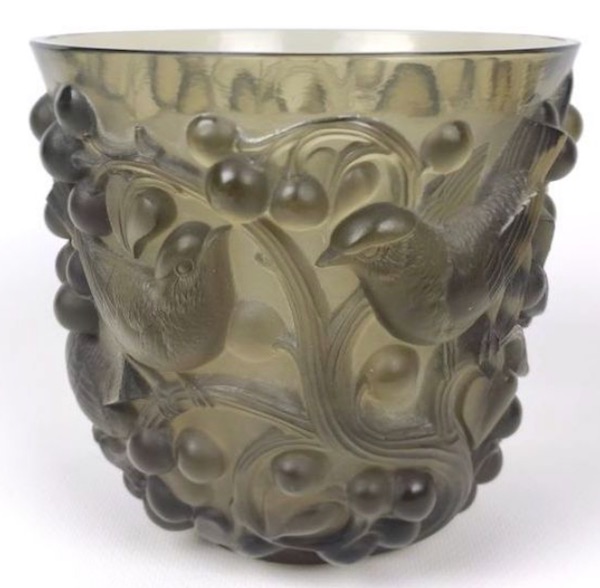 R. Lalique Avallon Vase